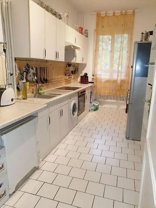 Gemuetliches Apartment Am Bach Nahe Bus Und Bahn Berlim 0*,